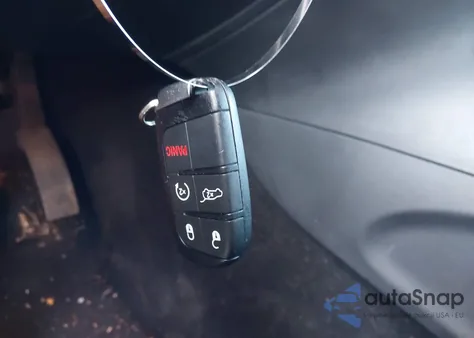 2015 Jeep Grand Cherokee Overland из США, поврежденный, VIN 1C4RJFCT3FC634228